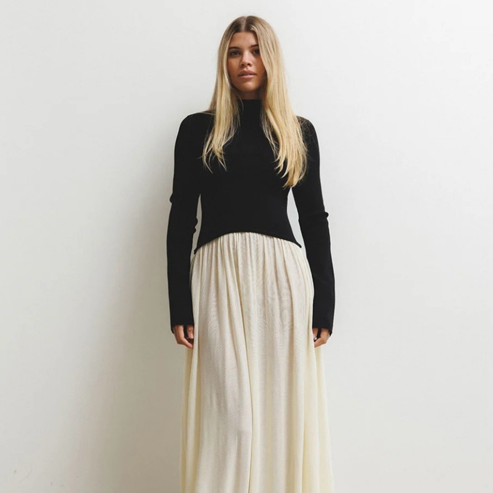Solid & Striped Soglio Ecru / Noir ; Sofia Ritchie dress